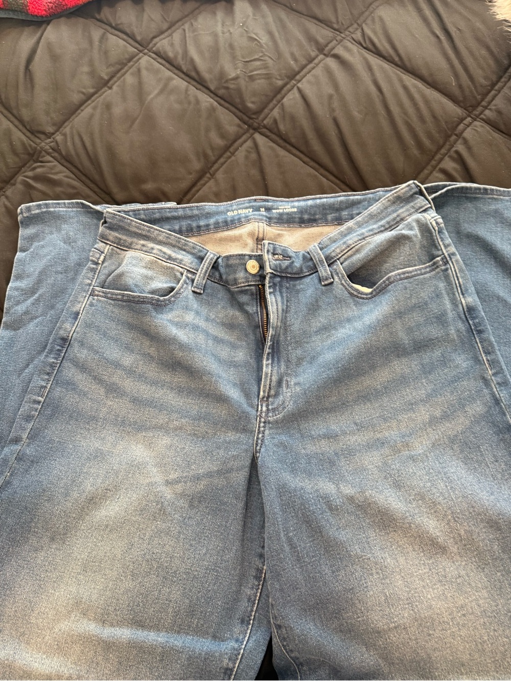 Old Navy Men's Medium Wash Straight Jeans